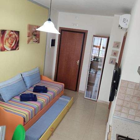 Residence Blu Marine Римини Экстерьер фото