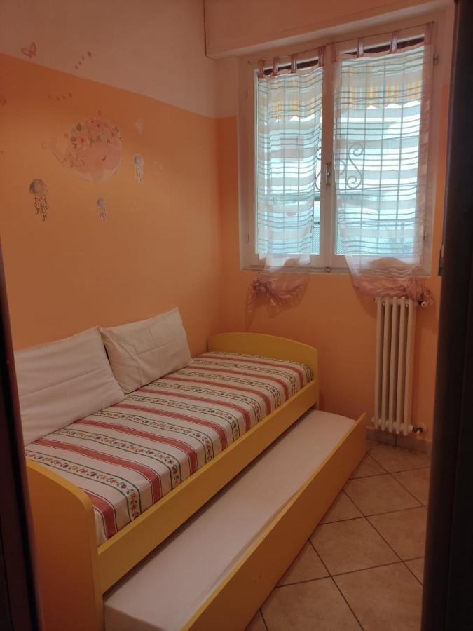 Residence Blu Marine Римини Экстерьер фото