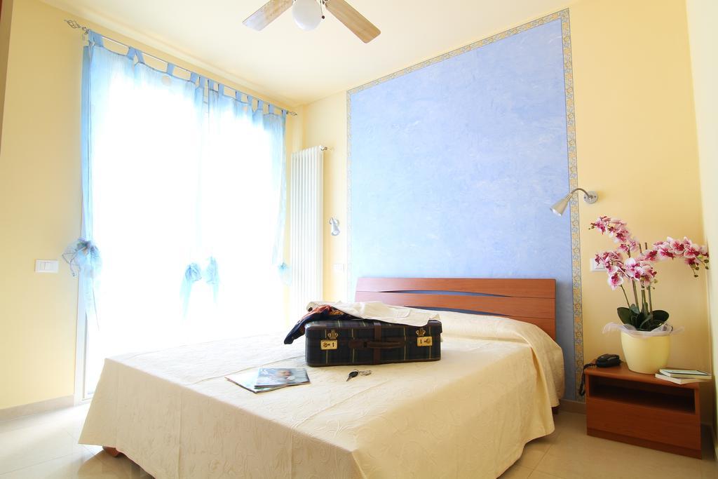 Residence Blu Marine Римини Номер фото