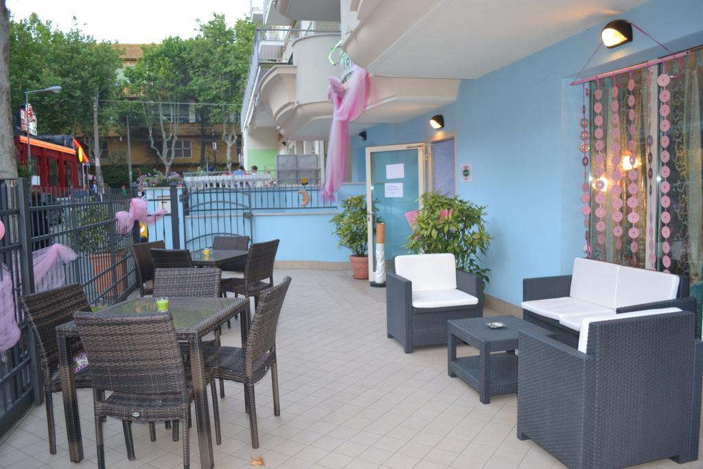 Residence Blu Marine Римини Экстерьер фото