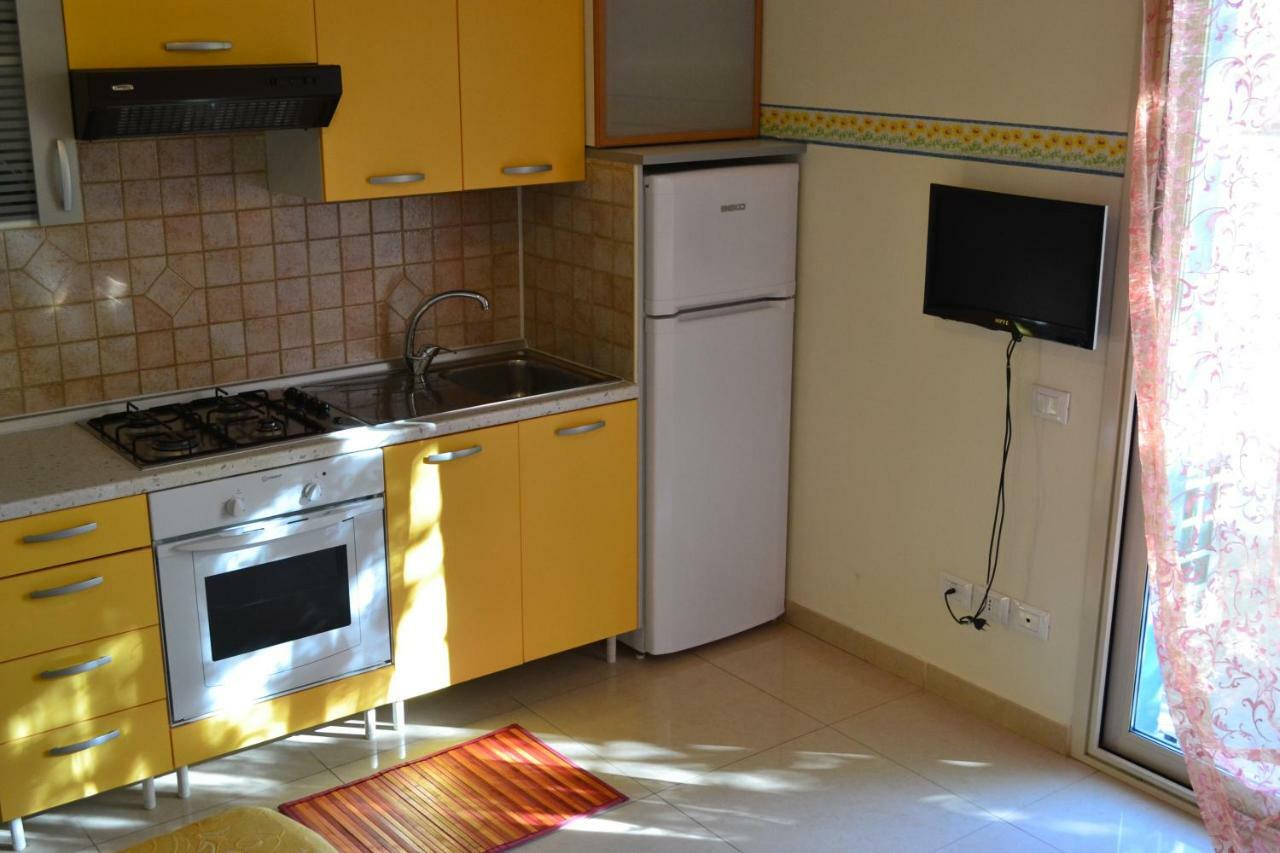 Residence Blu Marine Римини Экстерьер фото